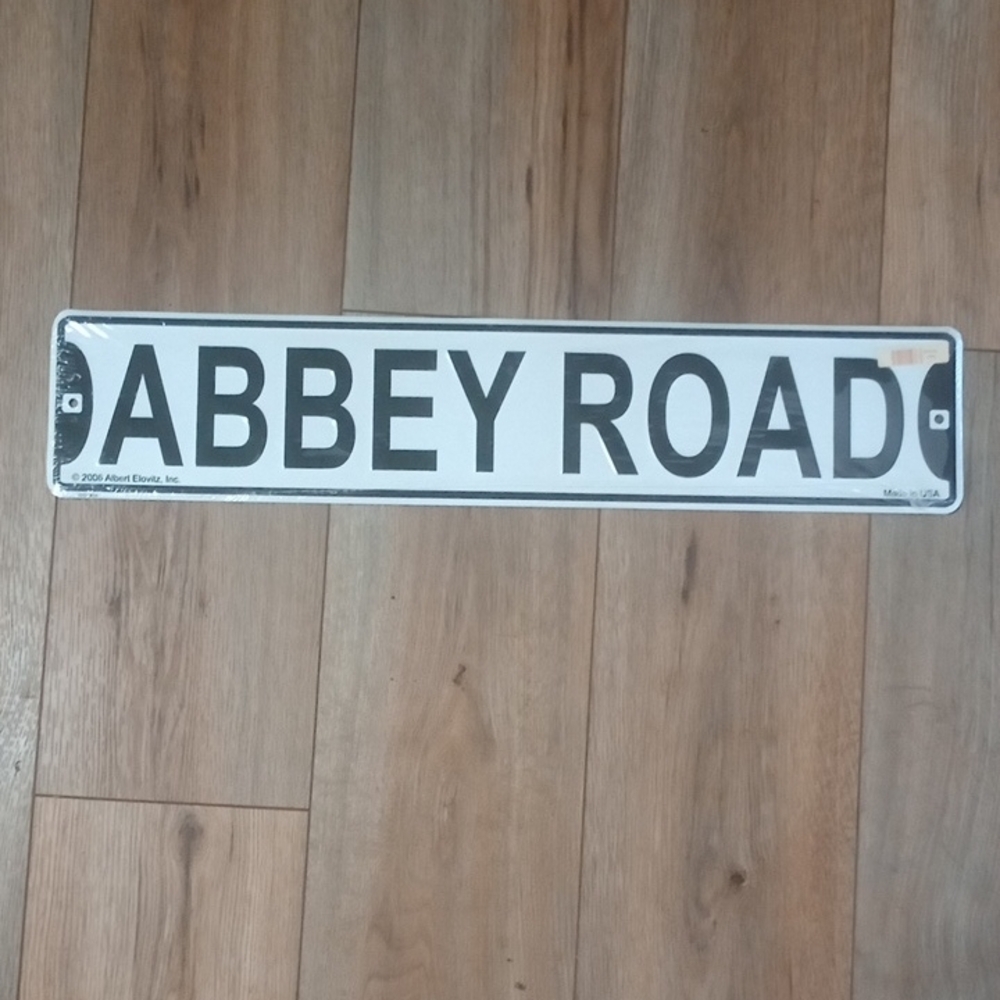 Street Sign Wall Decor